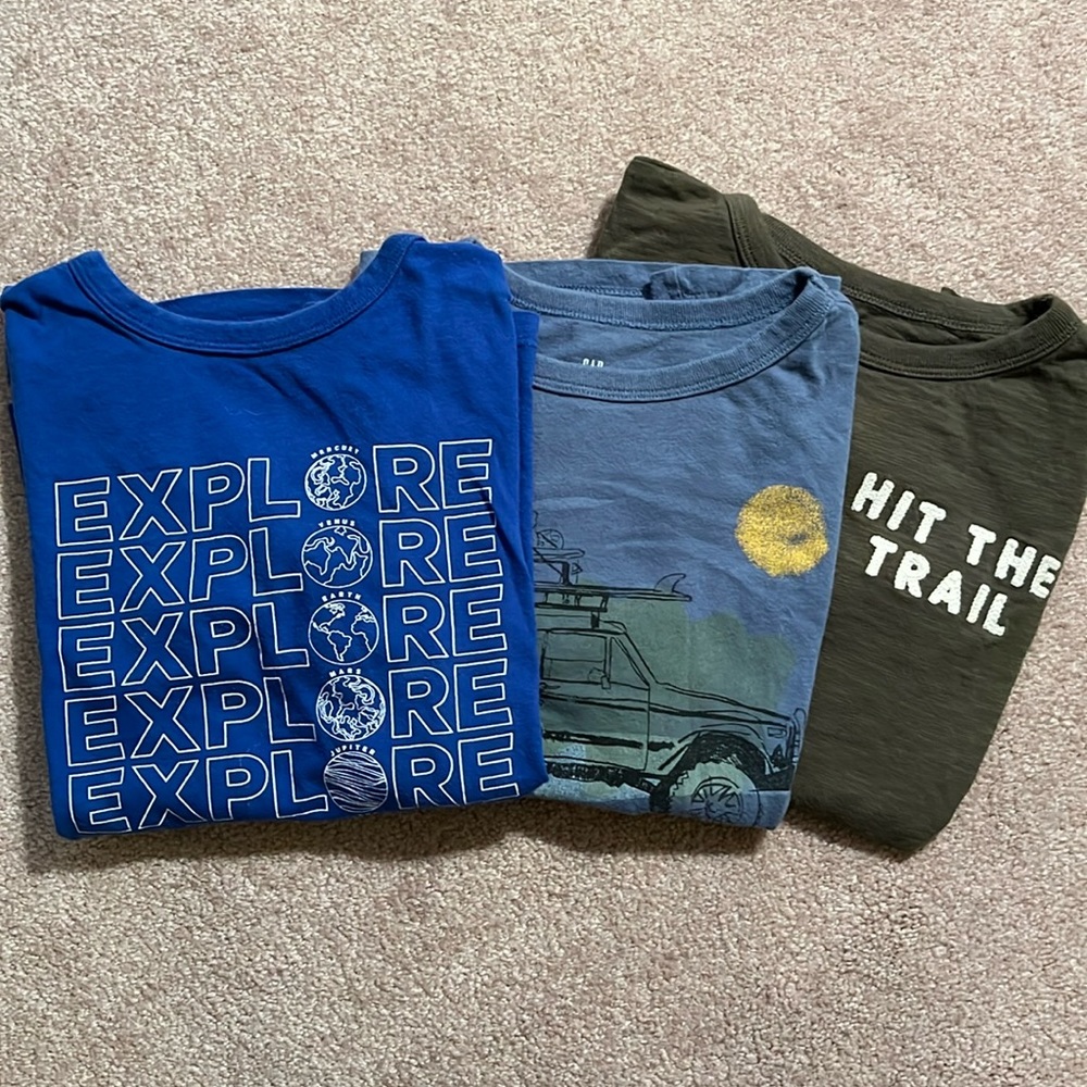 Gap Kids Tshirt bundle of three